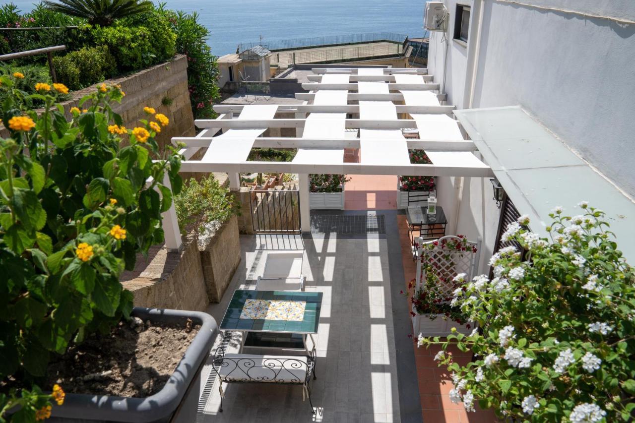 Le Stanze Di Sissi - Luxury Suites Napoli Ngoại thất bức ảnh