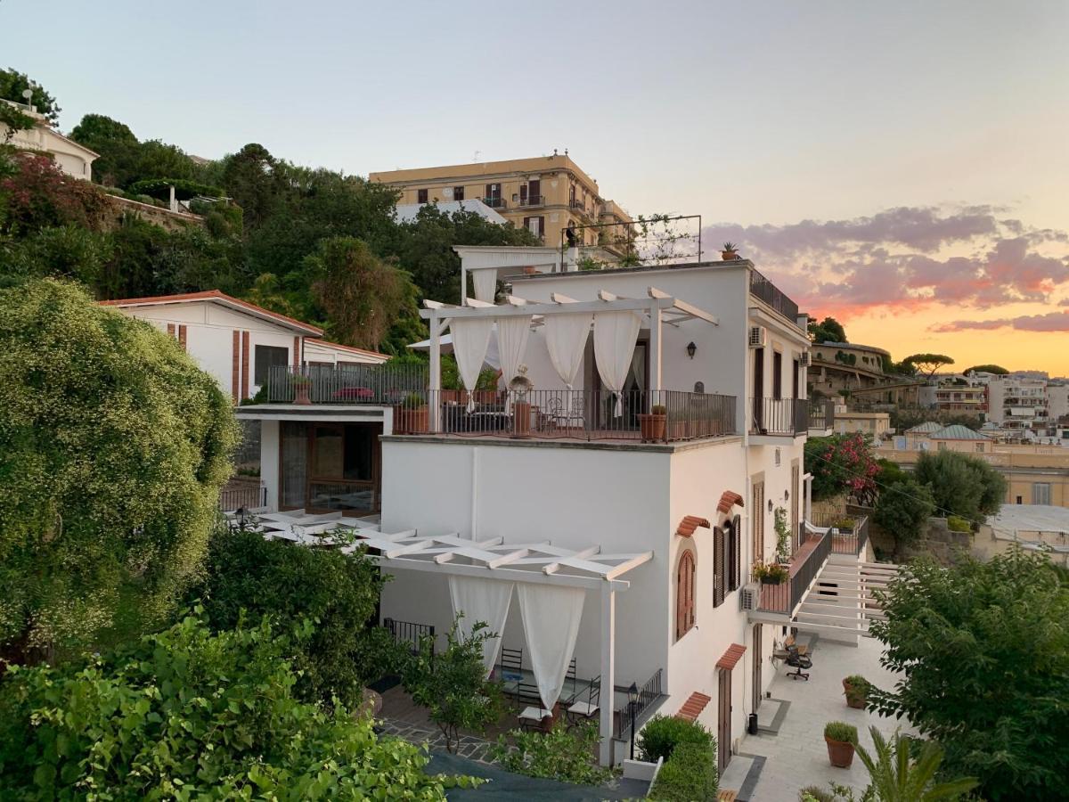 Le Stanze Di Sissi - Luxury Suites Napoli Ngoại thất bức ảnh