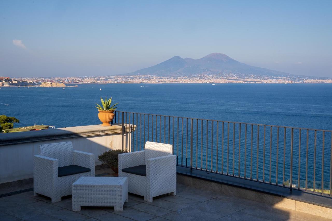 Le Stanze Di Sissi - Luxury Suites Napoli Ngoại thất bức ảnh