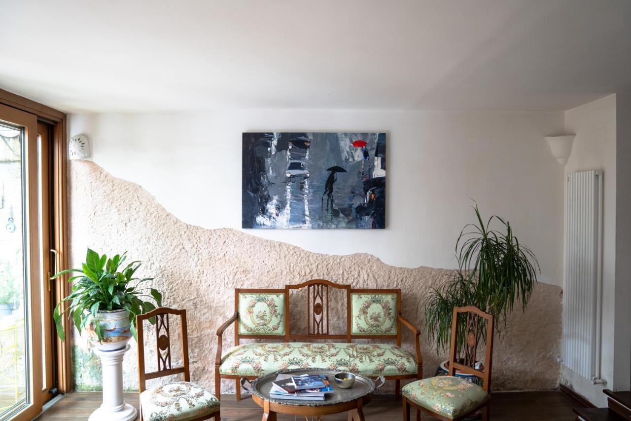 Le Stanze Di Sissi - Luxury Suites Napoli Ngoại thất bức ảnh